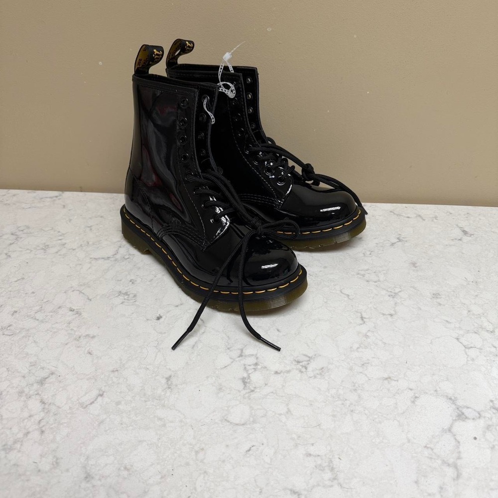 Dr. Martens 1460 Black Patent Leather 8-Eye Boots Mens US L 7